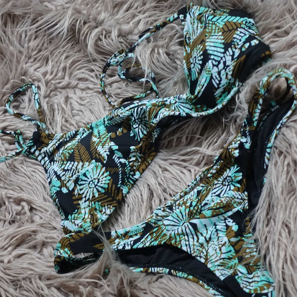 Volcom Running Spirit Cheeky Bikini